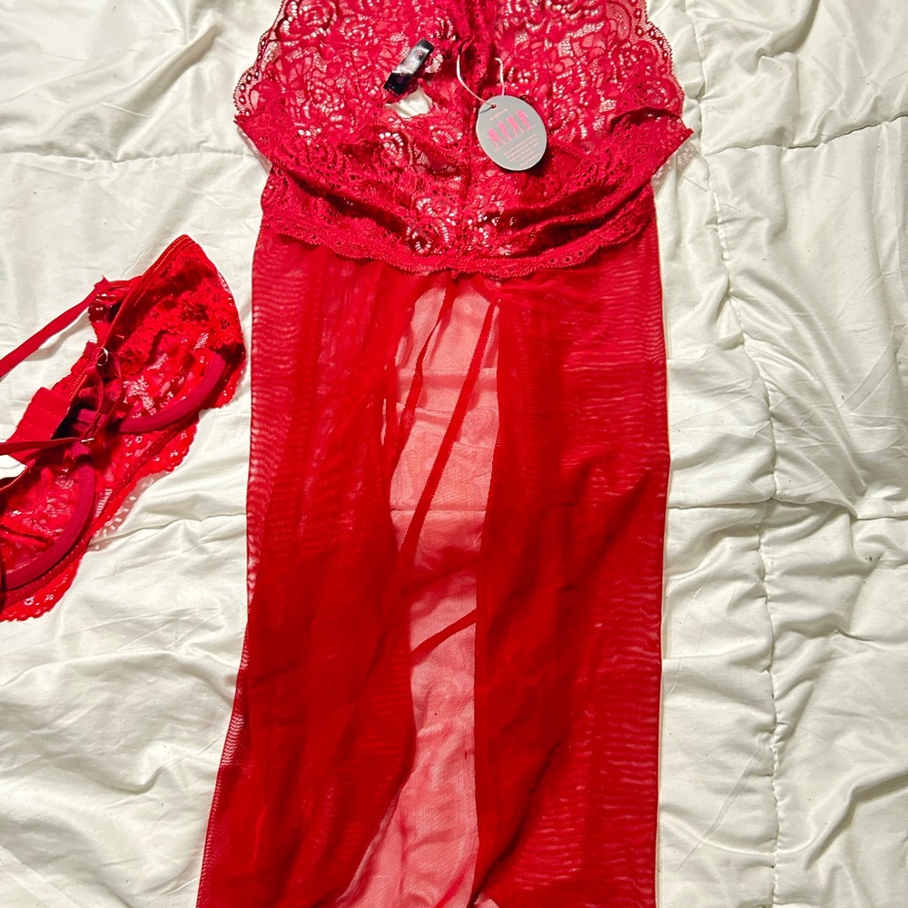 Elegant Red Lace Women Intimate Wear